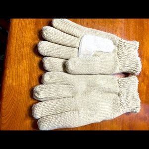 Woman’s winter gloves OS